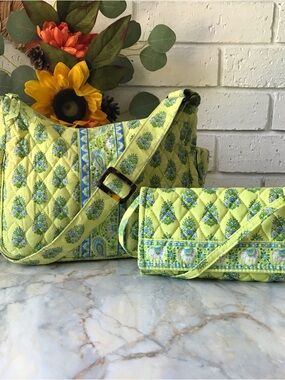 Vera Bradley Citrus Lime Green Quilted Shoulder Bag with Matching Clutch